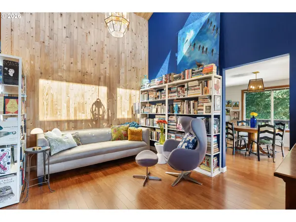 14390 ORCHARD KNOB RD, Dallas, OR 97338