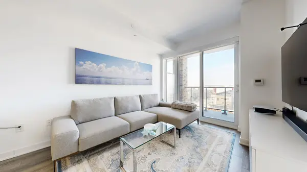 100 Eagle Rock Way N/A #626, Vaughan, ON L6A 5B9