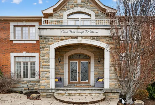 1 Heritage Estates RD, Vaughan, ON L6A 4J7