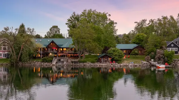 99 Creighton ST, Ramara, ON L3V 1B4