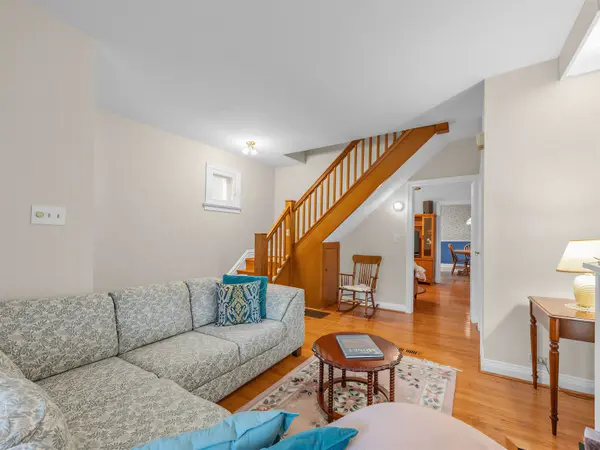 84 Shanly ST, Toronto W02, ON M6H 1S7