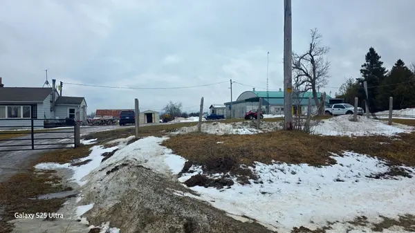 152 Glenarm RD, Kawartha Lakes, ON K0M 2T0