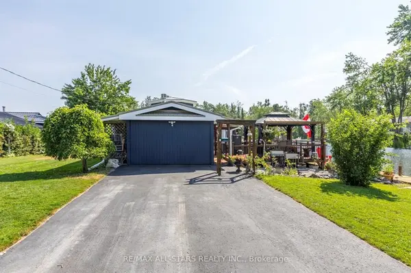 2 Sackitt RD, Kawartha Lakes, ON K0M 1N0
