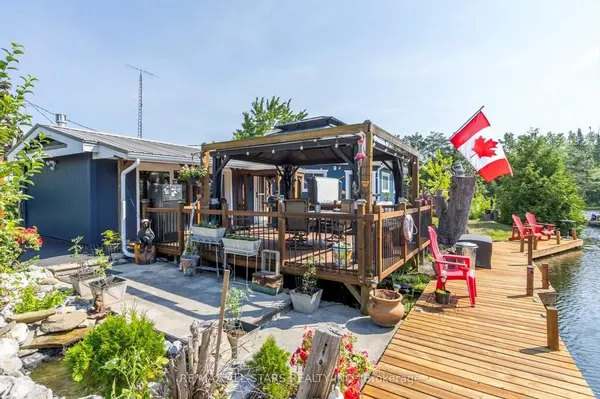 2 Sackitt RD, Kawartha Lakes, ON K0M 1N0