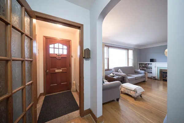 4 Lynnwood DR, Brantford, ON N3S 6S1