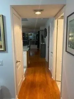 21 Hillcrest AVE #1405, Toronto C14, ON M2N 3N4