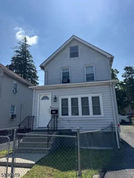 808 E 3rd St, Plainfield City, NJ 07062