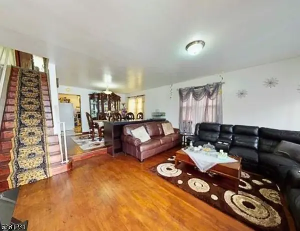 73-75 Maple St, Paterson City, NJ 07522