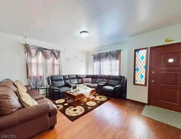 73-75 Maple St, Paterson City, NJ 07522