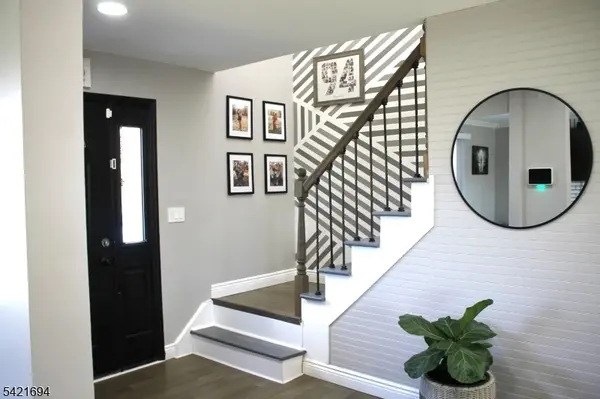 72 Orben Dr, Roxbury Twp., NJ 07850