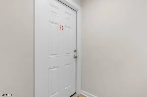 127 Main St #2B, Bloomingdale Boro, NJ 07403