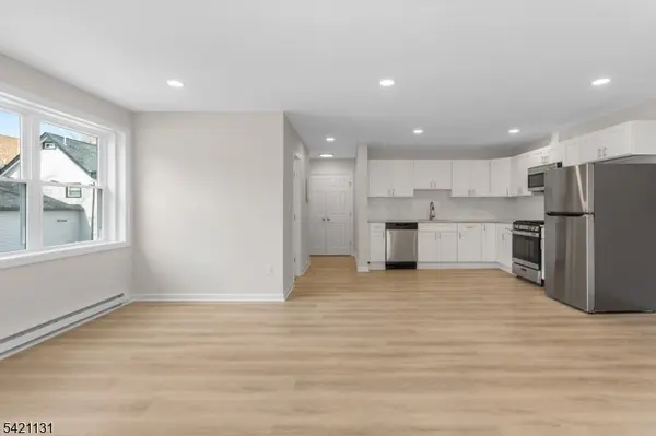 127 Main St #2B, Bloomingdale Boro, NJ 07403