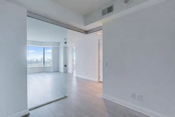 155 Yorkville AVE #2503, Toronto C02, ON M5R 1C4