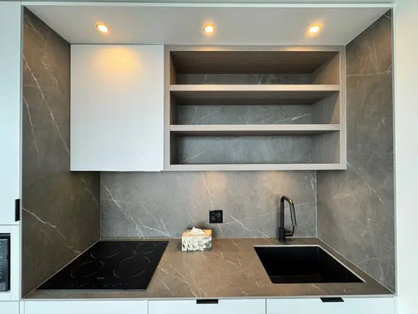 55 Charles ST E #4211, Toronto C08, ON M4Y 0J1