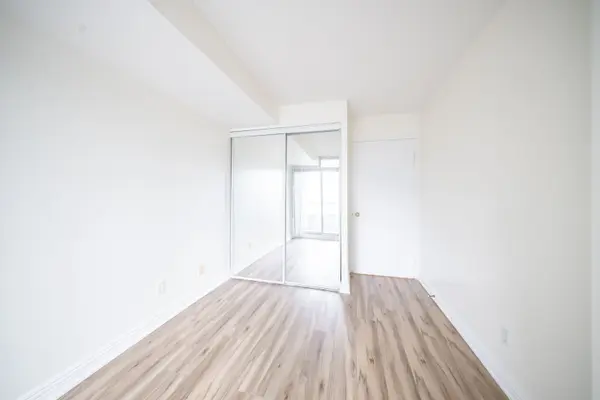 238 Doris AVE #911, Toronto C14, ON M2N 6W1