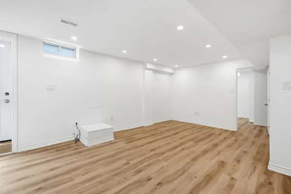 39 Carter-Bennett DR #Lower, Ajax, ON L1T 4N4