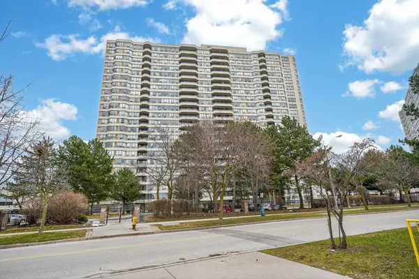 3 Greystone Walk DR #1918, Toronto E04, ON M1K 5J4