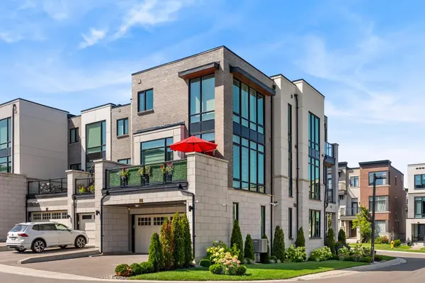 15 Carrville Woods CIR, Vaughan, ON L6A 4Z6