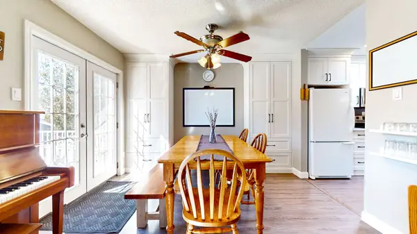 74 Telfer RD, Collingwood, ON L9Y 4S2