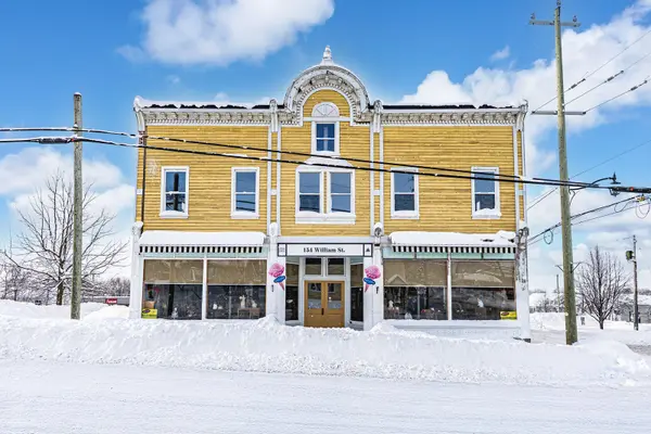 154 William ST #Main, Tay, ON L0K 2A0