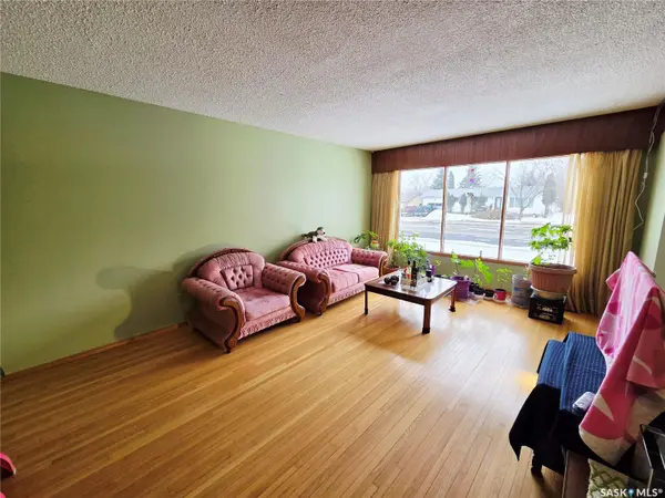 1147 Broadview ROAD, Esterhazy, SK S0A 0X0