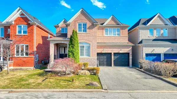 3143 Caulfield CRES, Mississauga, ON L5M 6J8