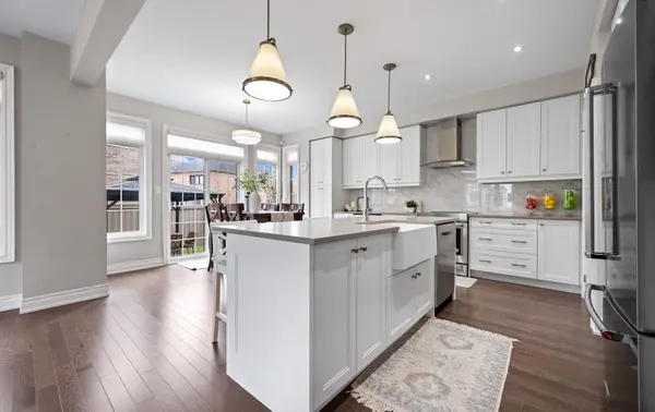 1285 Raspberry TER, Milton, ON L9E 1N2