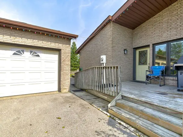 11331 Amos DR, Milton, ON L0P 1B0