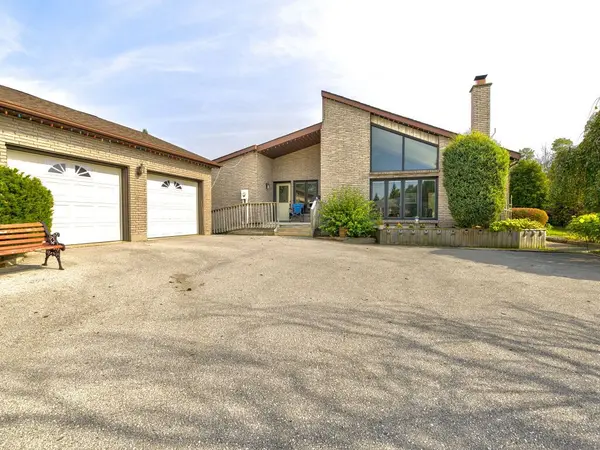 11331 Amos DR, Milton, ON L0P 1B0