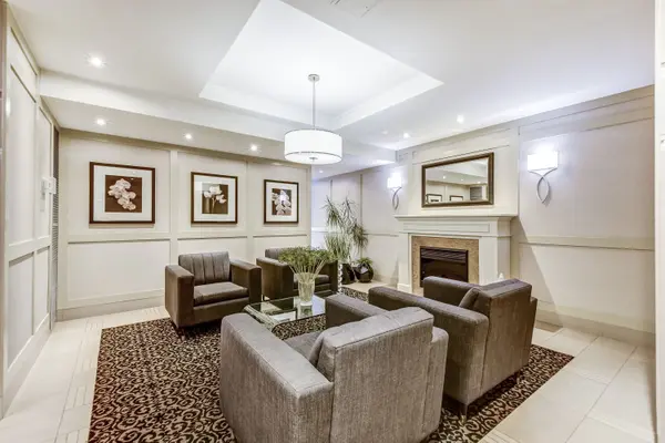 240 Scarlett RD #1405, Toronto W03, ON M6N 4X4