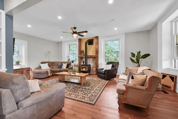 463 Concession 14 RD, Haldimand, ON N0A 1H0