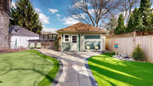 57 Queen ST, St. Thomas, ON N5R 3J4