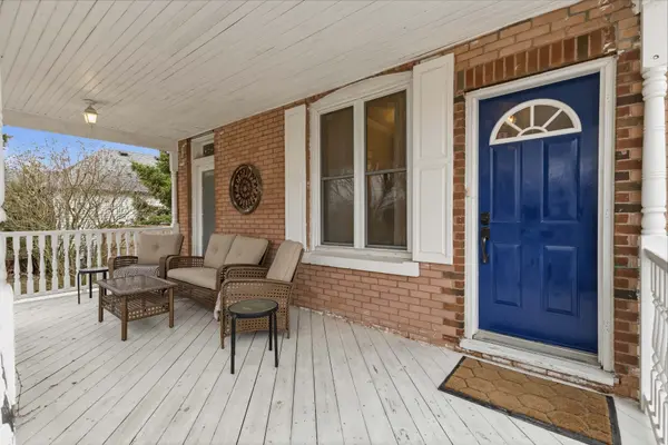 745 Whetter AVE, London South, ON N6C 2H1