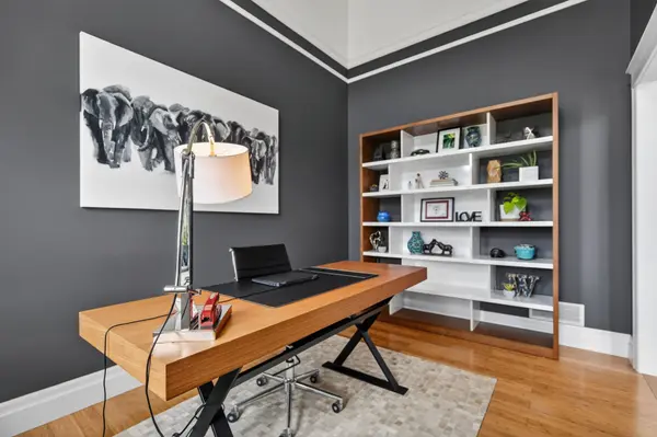 24 Earlscourt TER, Middlesex Centre, ON N0L 1R0