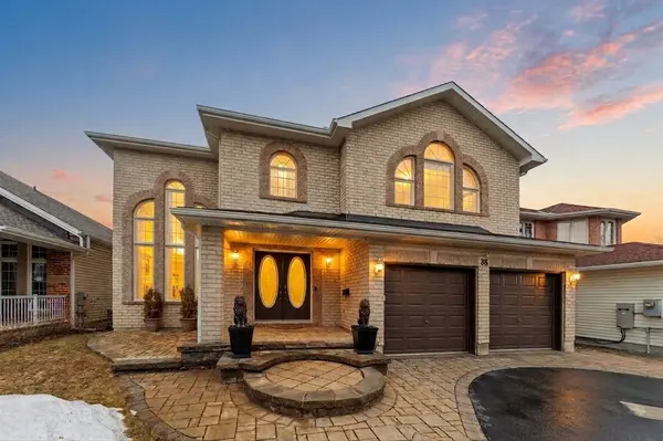 38 Penrith ST, Kanata, ON K2W 1E5
