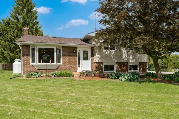 21 McDonald CRES, Greater Napanee, ON K7R 3K6