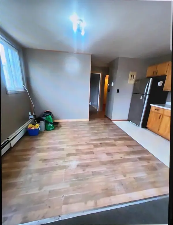 14 Isabella ST #1, South River, ON P0A 1X0