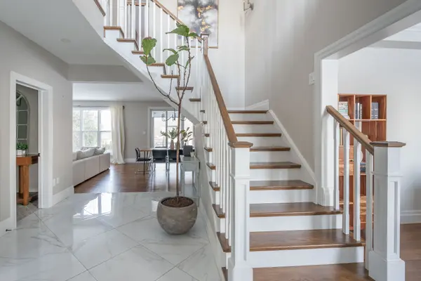 1096 Westbrook RD, Hamilton, ON L0R 2A0