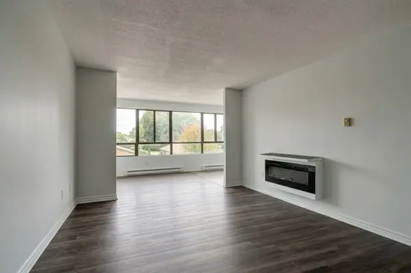 135 Base Line RD W #308, London South, ON N6J 4W4