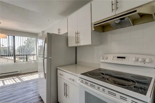 135 Base Line RD W #308, London South, ON N6J 4W4