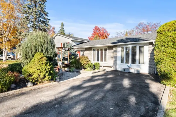 26 B (SDU) Ettrick CRES, Barrhaven, ON K2J 1G1