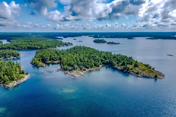 B433 Campbell Island, Twp. of the Archipelago N/A, The Archipelago, ON P0G 1G0