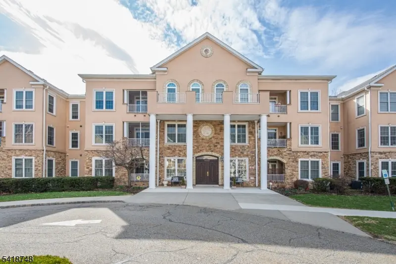 2304 Clinton Ln #2304, Rockaway Twp., NJ 07866