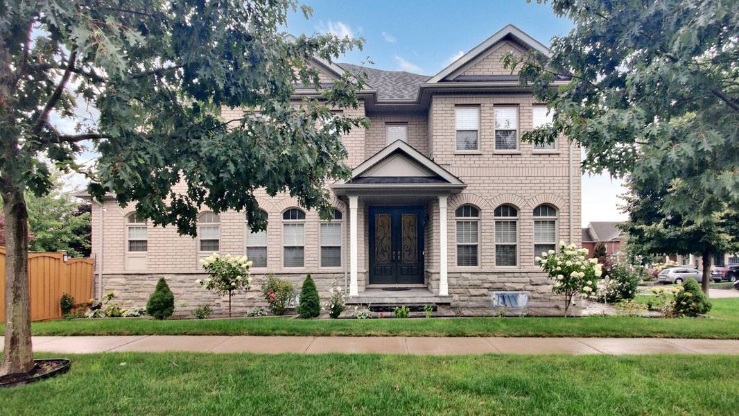 43 McCandless CT, Caledon, ON L7C 3R6