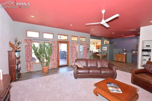 7630 Delmonico DR, Colorado Springs, CO 80919