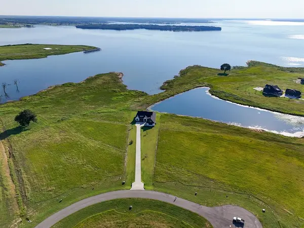 415 Sailview Court, Honey Grove, TX 75446