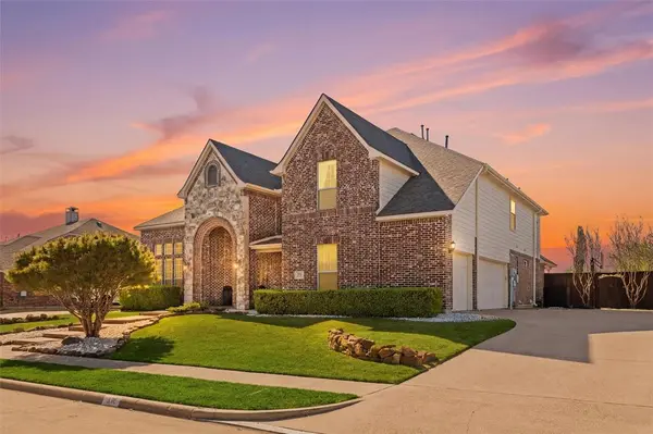 338 Greenfield Drive, Murphy, TX 75094