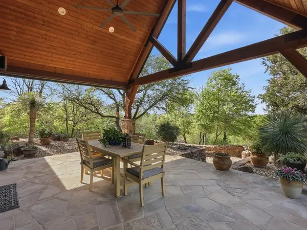 560 Mastadon Way, Weatherford, TX 76085