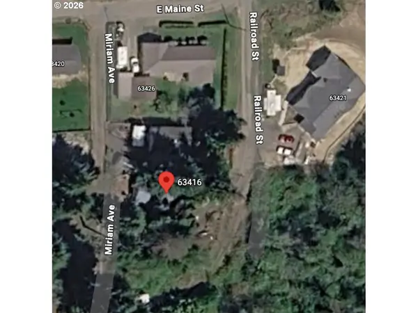 63416 RAILROAD RD, Coos Bay, OR 97420