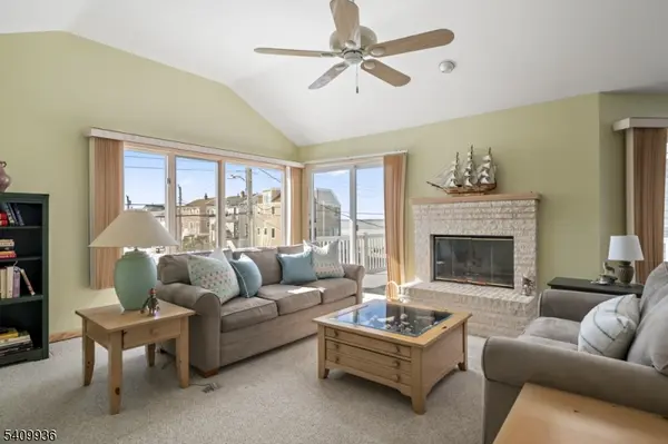 25 W Bayberry Dr, Long Beach Twp., NJ 08008